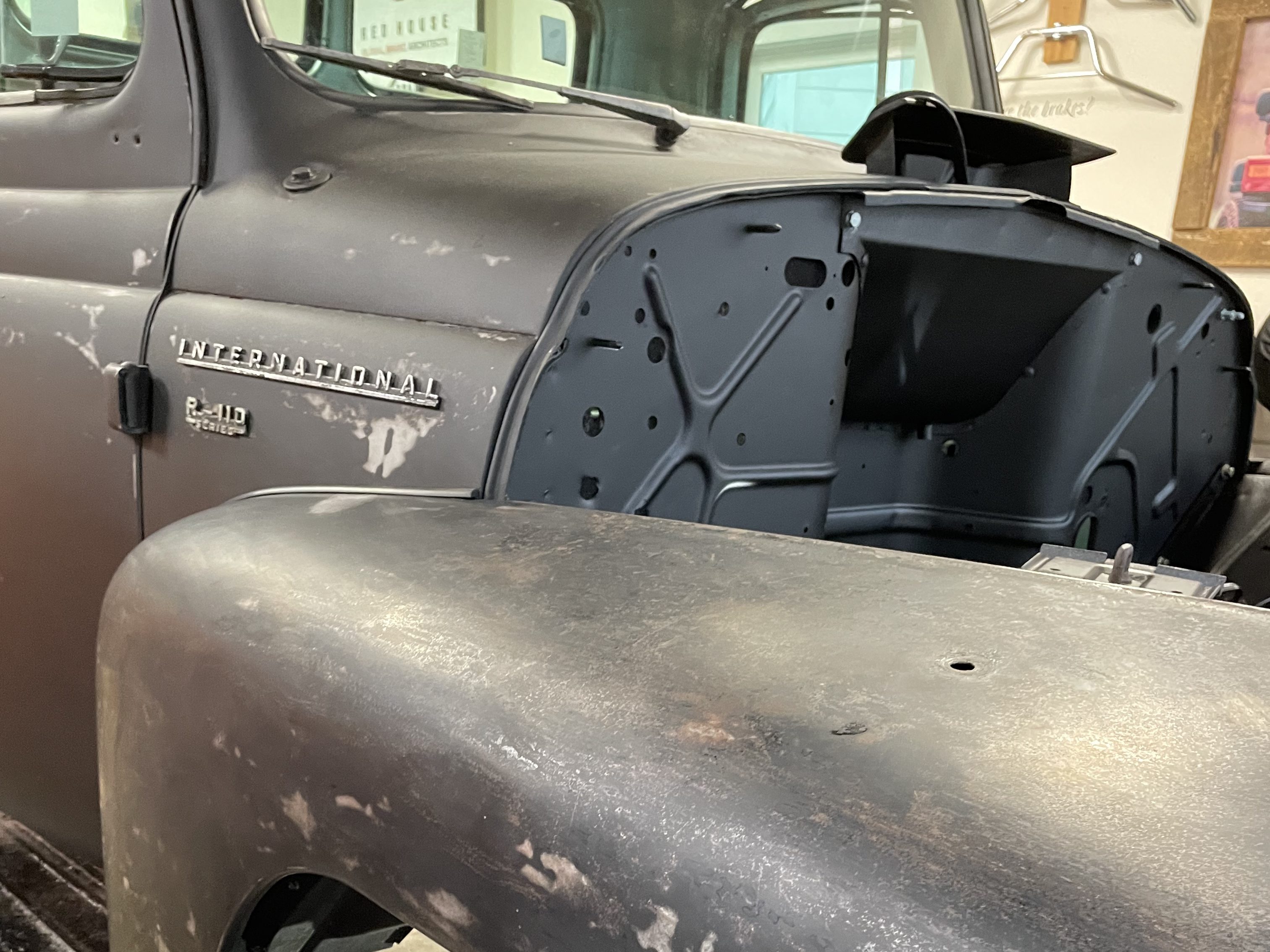 1954 International R110 Pickup, LockJaw